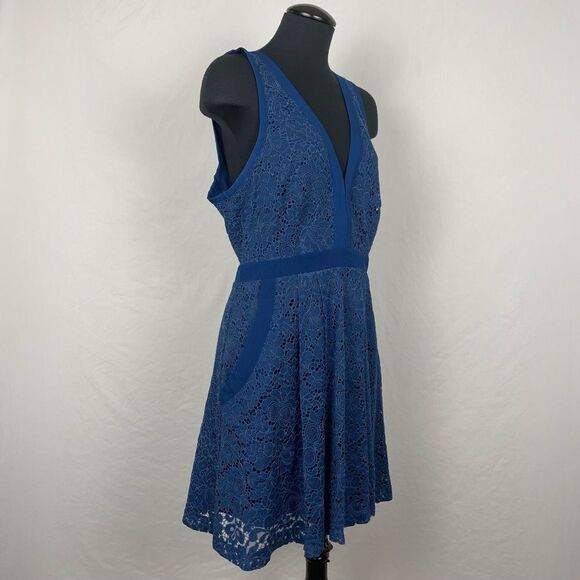 Free People Blue Lace Eyelet Mini A-Line Dress - Women’s M - Picture 3 of 8